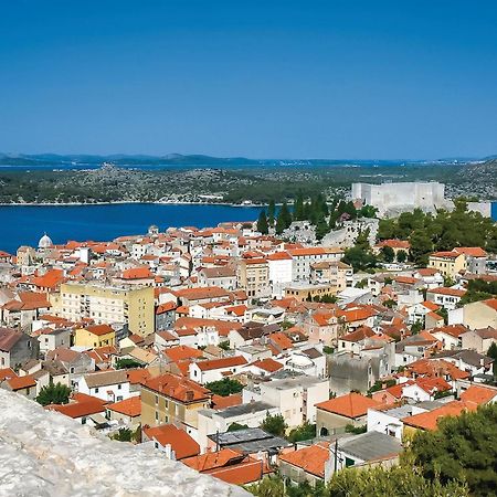 Lovely Home In Sibenik-Brodarica With Kitchen Donje Polje Exterior photo